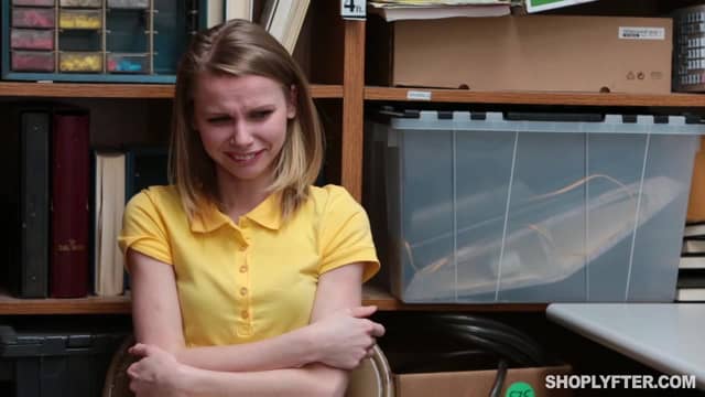 ShopLyfter Case 3312488 Catarina Petrov little sexy devil