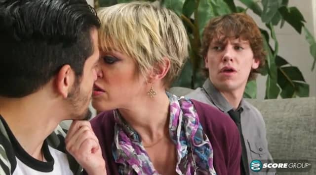 Lucky Hipsters Have A Luck To Gangbang Juicy Cougar